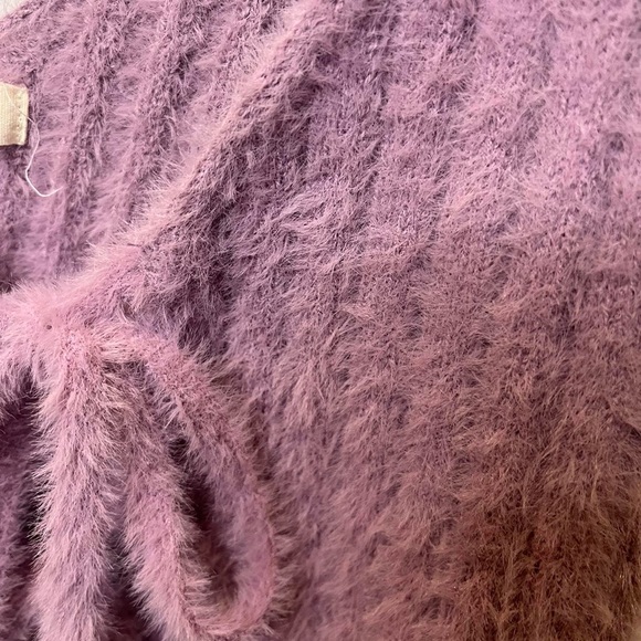 LA Hearts PacSun Women's Lavender Fuzzy Purple Tank Top Crop Shirt - Picture 8 of 12